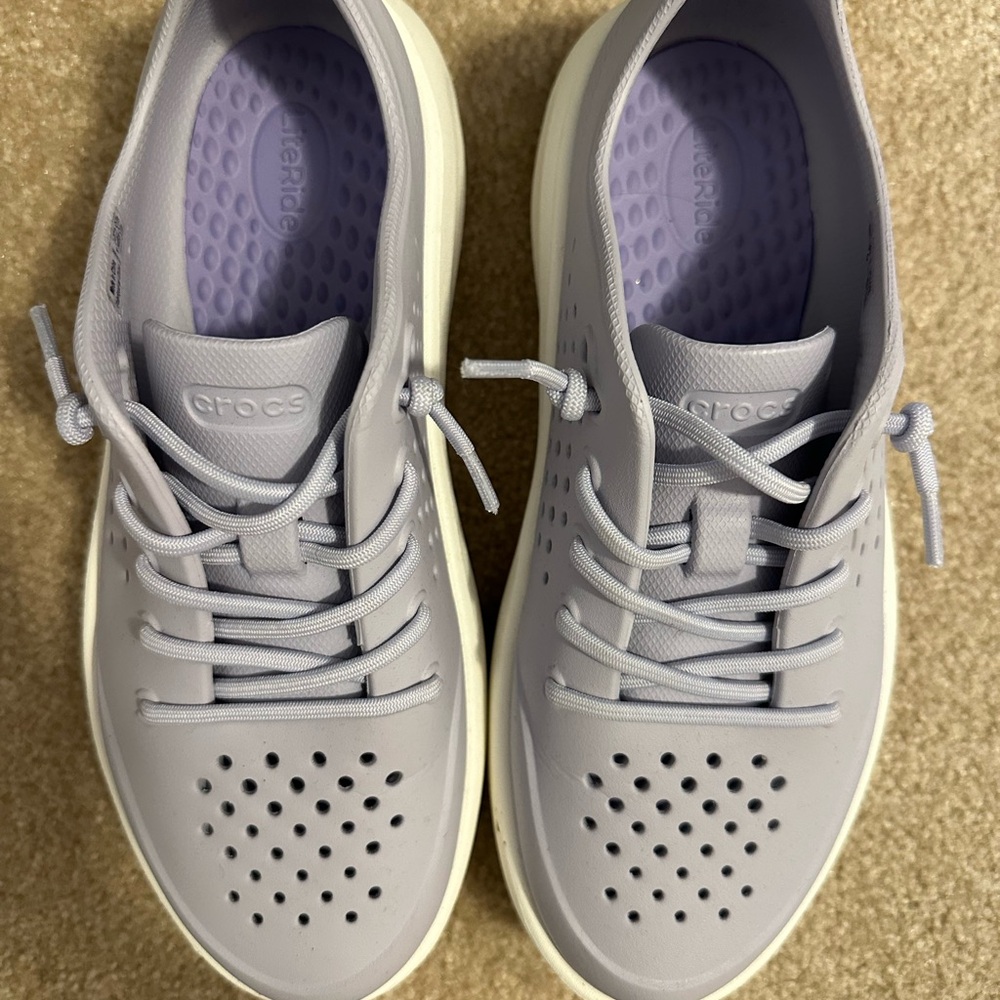 Crocs Inmotion Pacer women’s size 8. - Picture 5 of 5